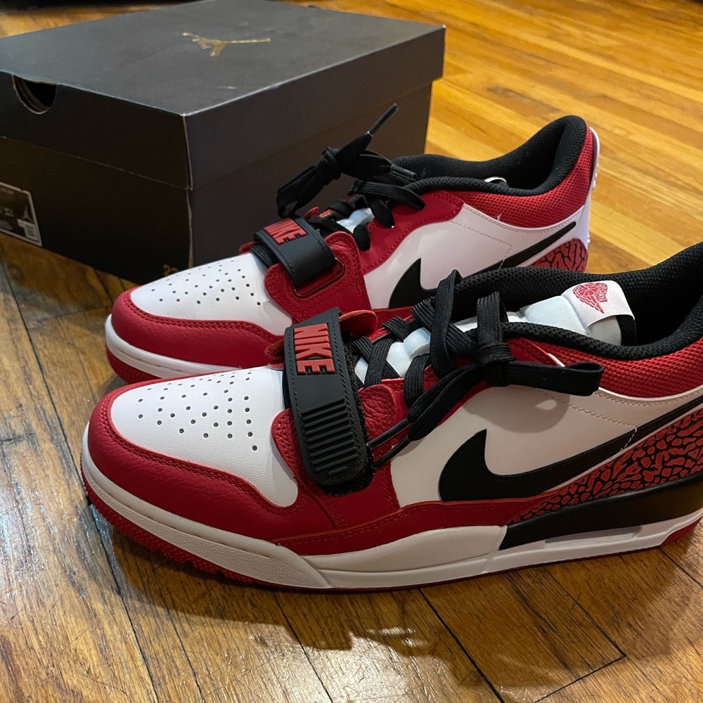 NEW NIKE AIR JORDAN LEGACY 312 LOW
